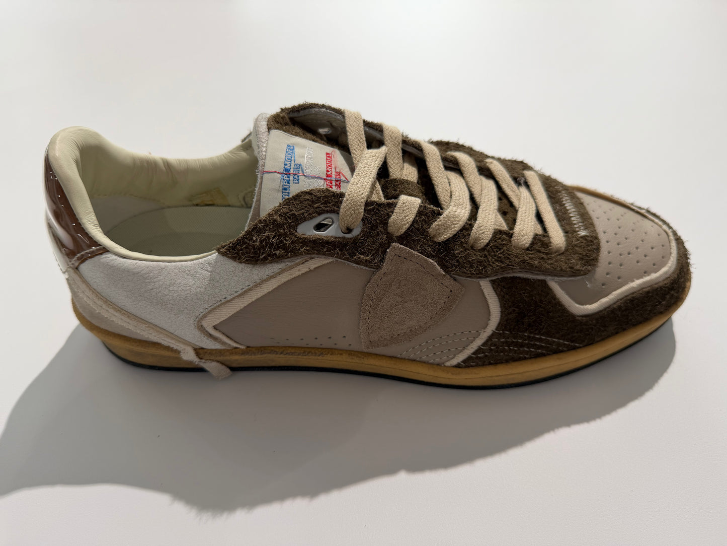basket Philippe Model - PGLU VXE4 event mud militair