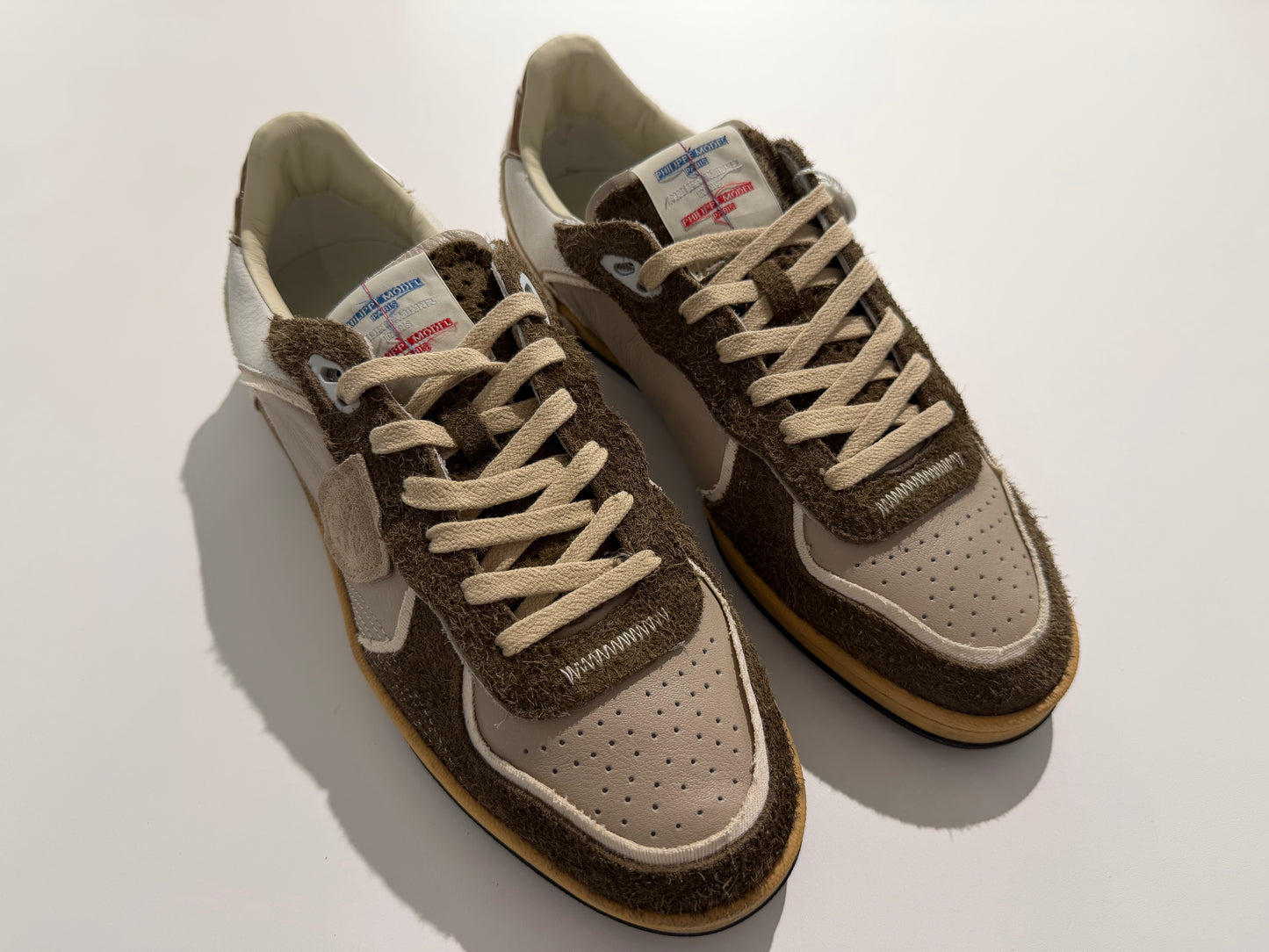 basket Philippe Model - PGLU VXE4 event mud militair