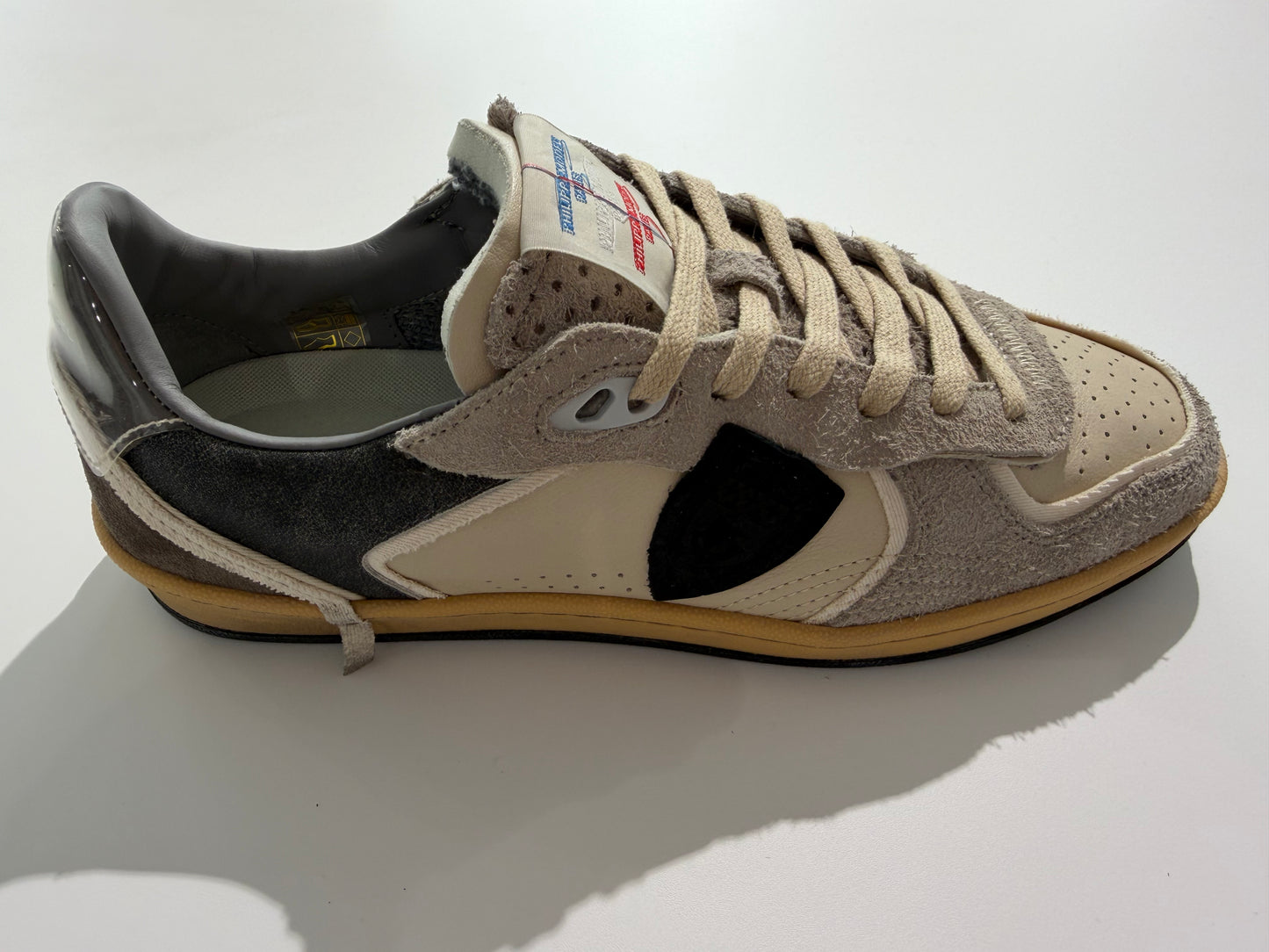 basket Philippe Model - PGLU VXE3 lait gris