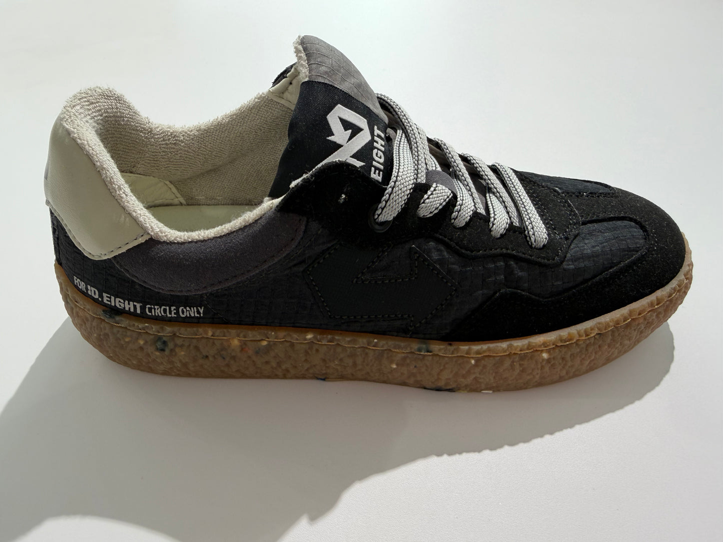 basket ID Eight - uriduri dark graphite