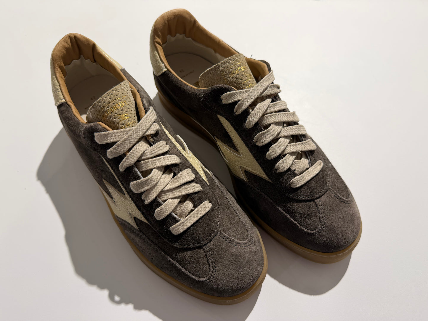 Basket Moa concept CL 178MCO club pepper suede butter